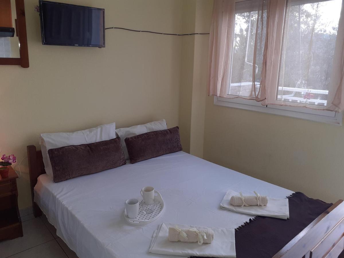 Apartamento Polis΄ House Vrasná Exterior foto