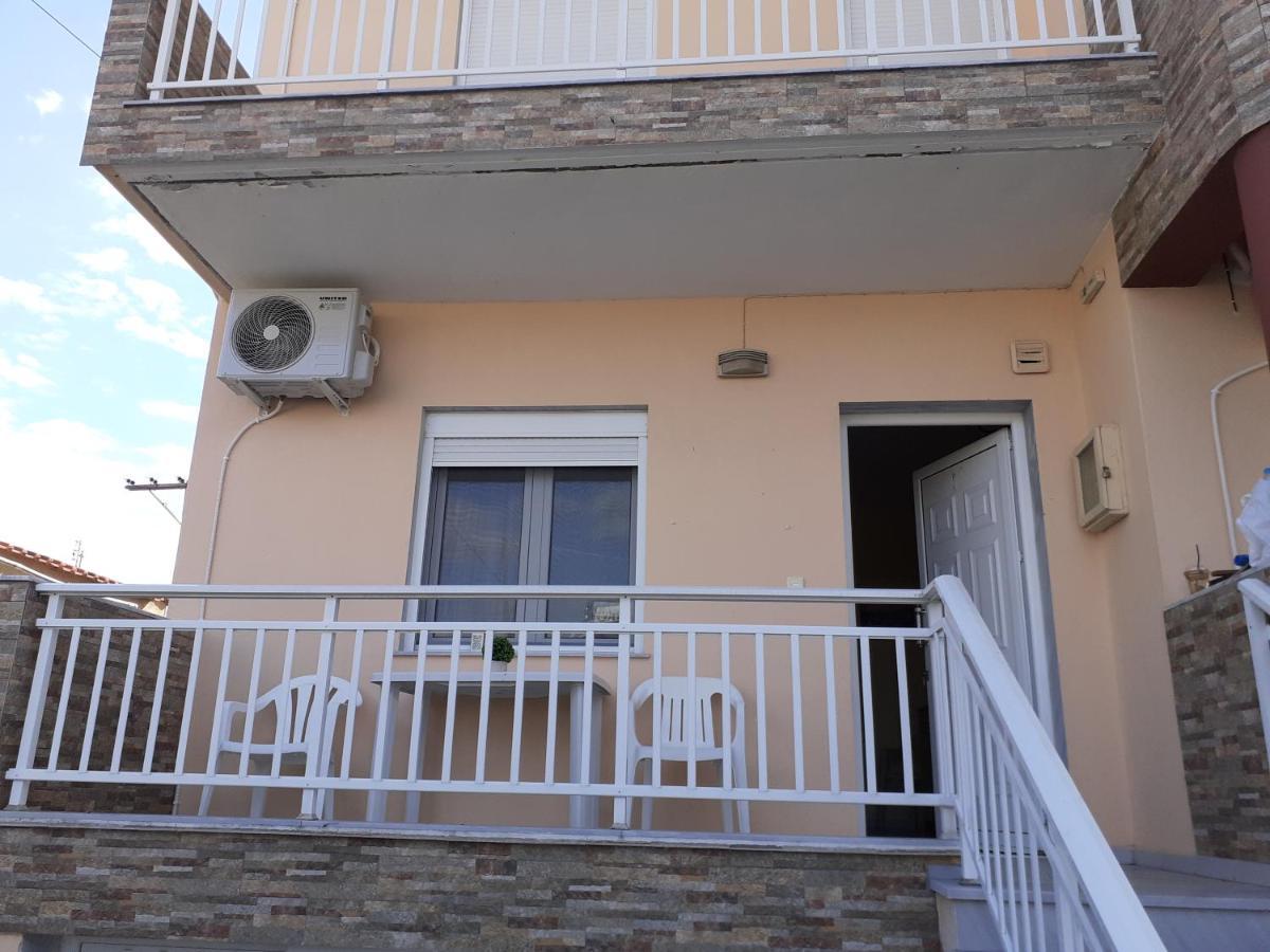 Apartamento Polis΄ House Vrasná Exterior foto
